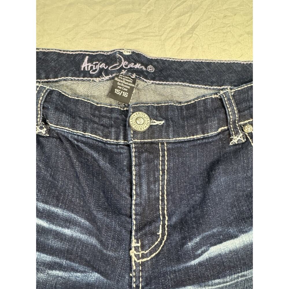Arija Jeans Bermuda Shorts Womens 15/16 Dark Wash Cuffed Stretch Denim - Picture 5 of 16